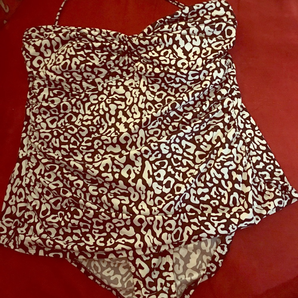 Merona one piece bathing suit.